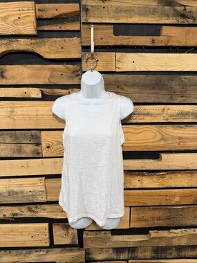 Balance Collection White Athletic Tank Top‎ Size Medium